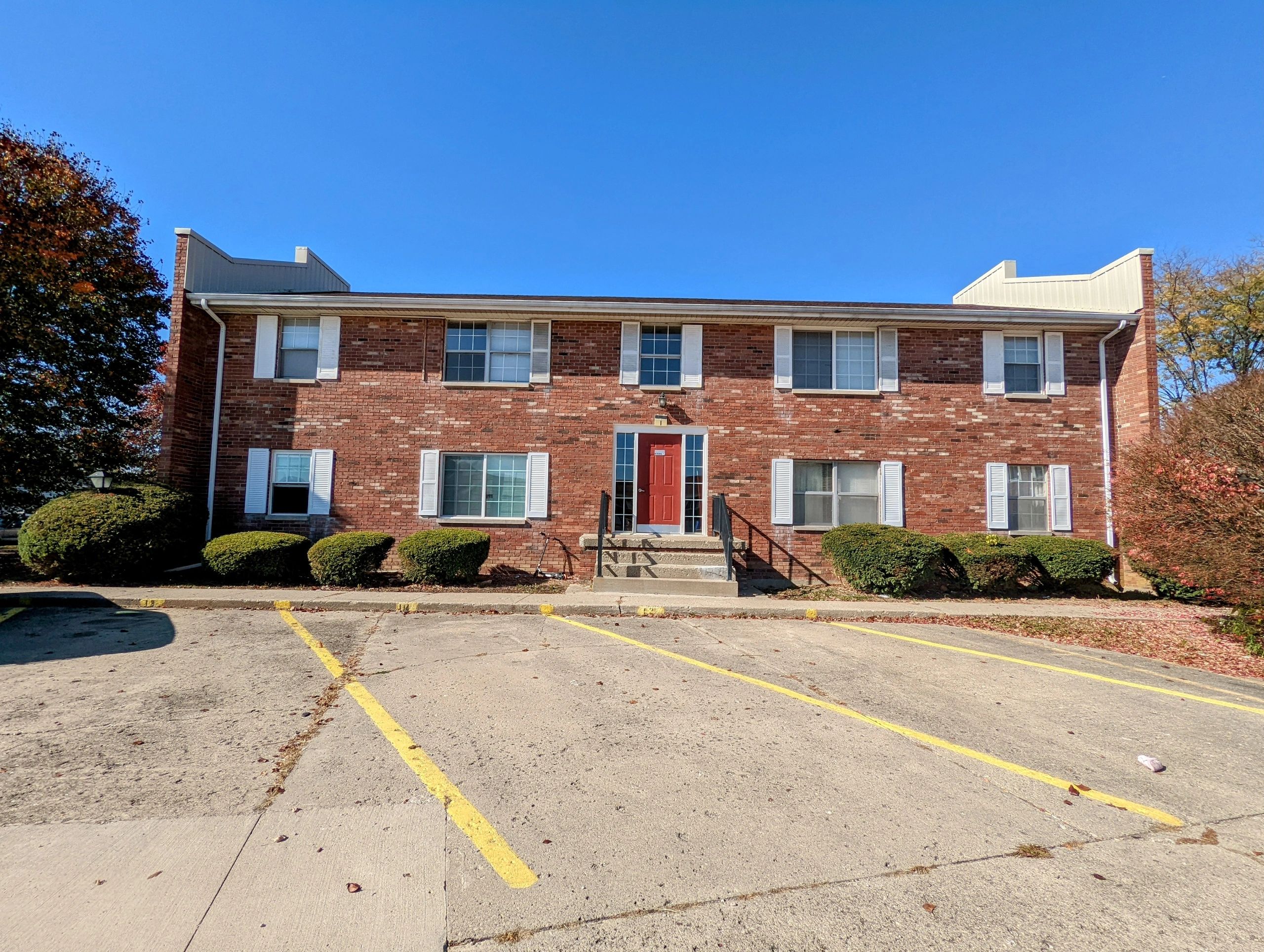 Elwood, Indiana Apartments Lexington Arms